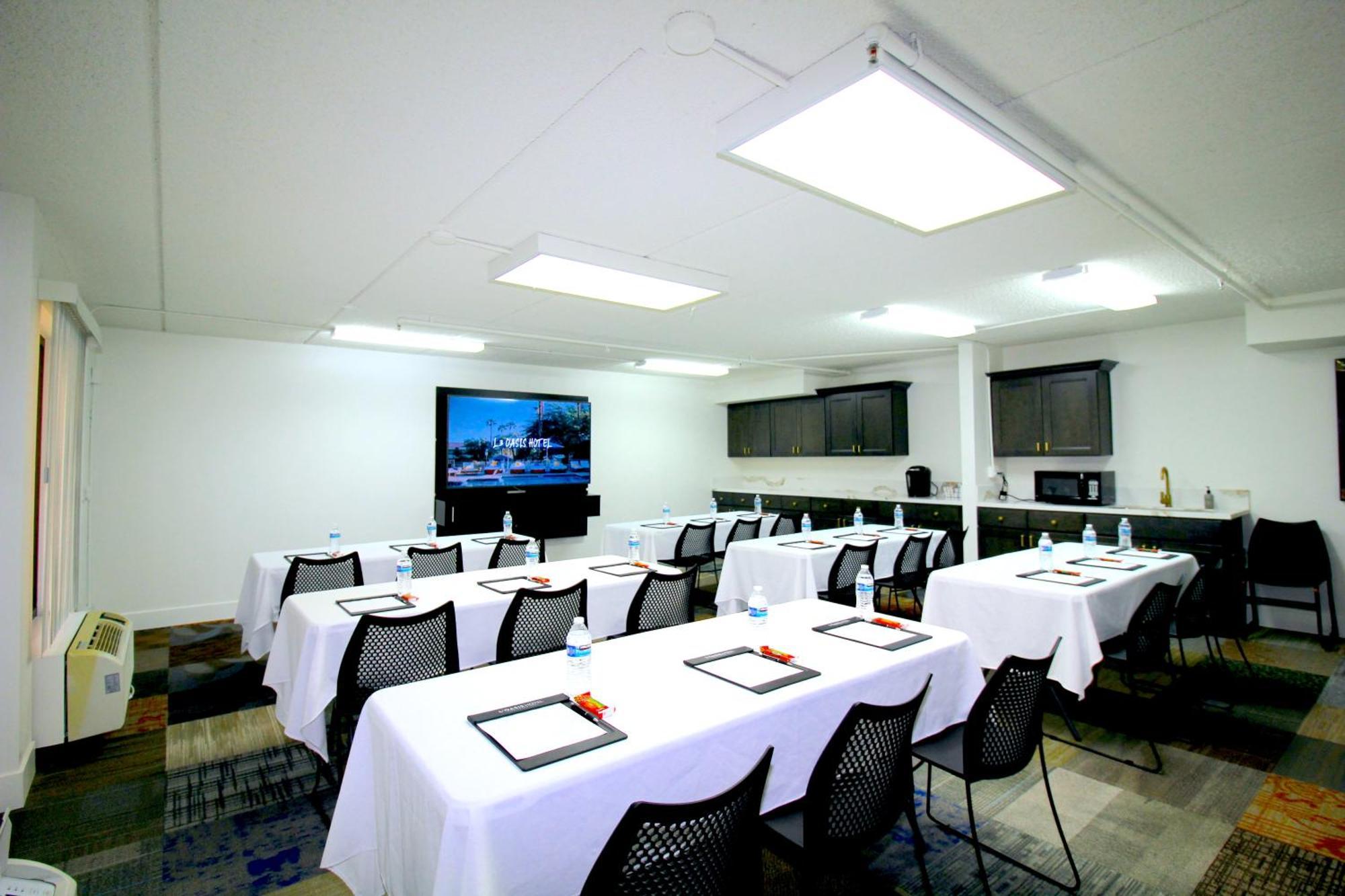 L3 Oasis Hotel Palm Springs Buitenkant foto